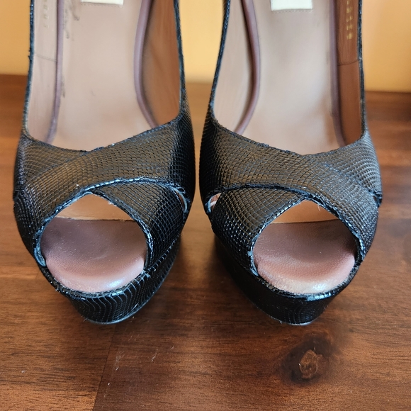 VALENTINO GARAVANI Platform Heels,  Black Size 38 - Picture 7 of 7